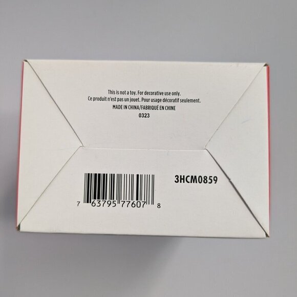 Hallmark Stranger Things Christmas Ornament Retro VHS Tape Style - Picture 12 of 12